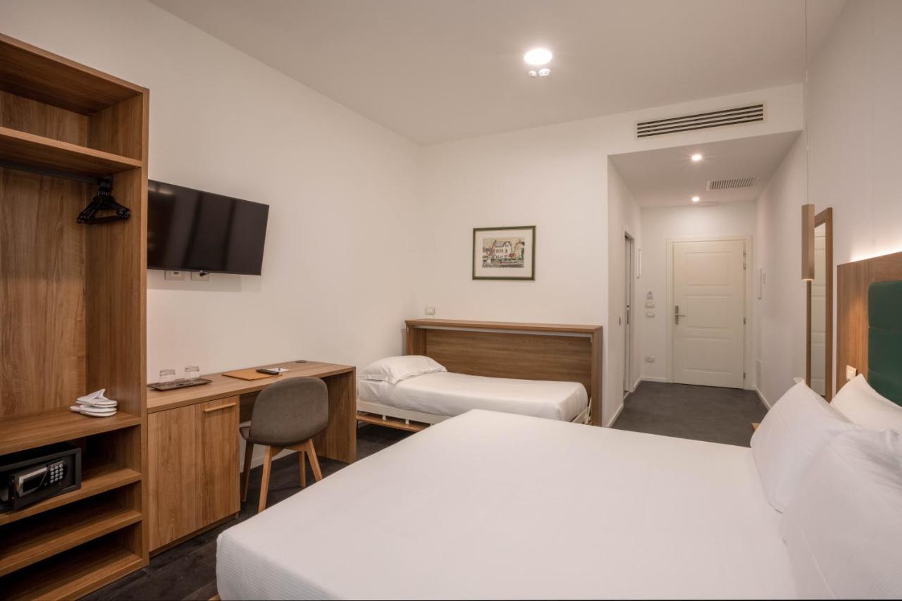 V Hotel Анкона Екстериор снимка